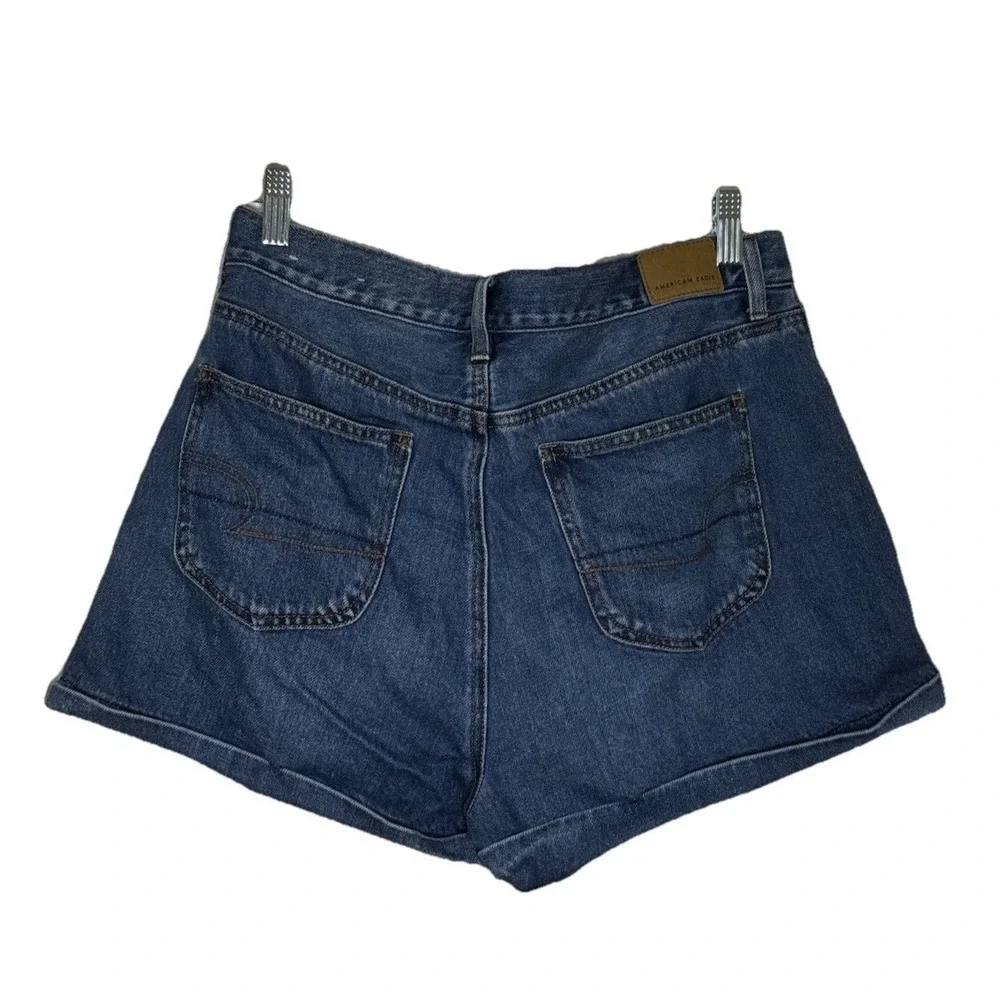American Eagle Mom Shorts Size 10 High Waisted Blue Denim Cuffed 100% Cotton - Picture 3 of 6